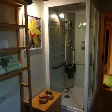 アパート Charm And Fantastic View In A Fully Equipped In Center