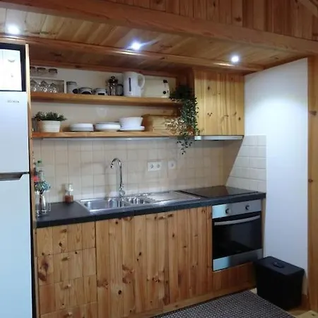 Charm And Fantastic View In A Fully Equipped In Center アパート リスボン